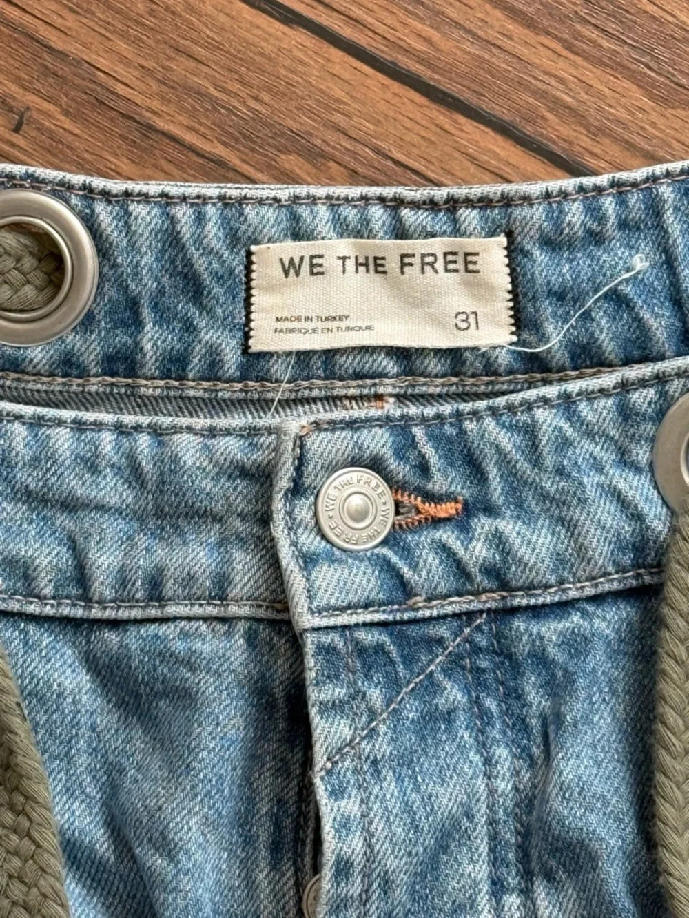 We The Free Light Wash Moxie Barrel Shorts with Olive Drawstring Waist - Picture 2 of 4